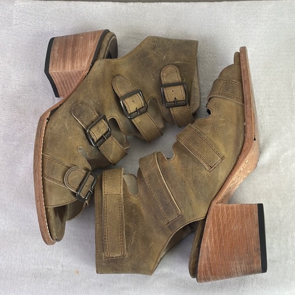 Freebird by Steven Quail tan size 10 - Picture 2 of 9